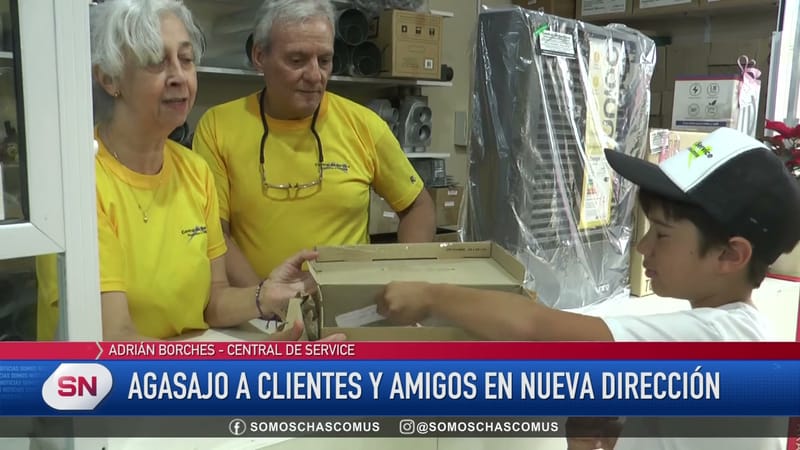 Adrián Borches con su familia — Canal SN